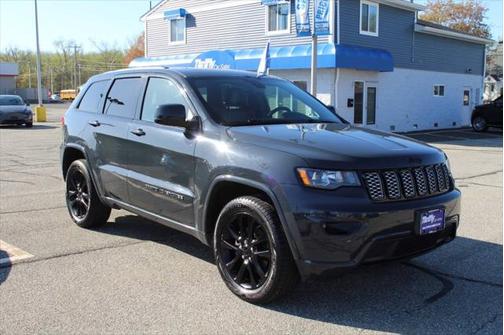 2017 Jeep Grand Cherokee Altitude