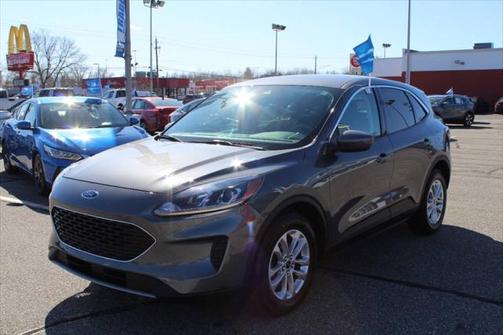 2021 Ford Escape SE
