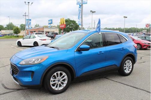 2020 Ford Escape SE