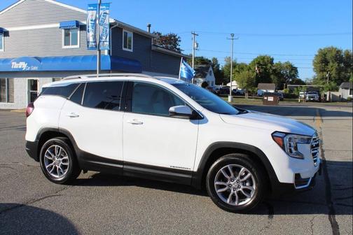 2023 GMC Terrain SLT