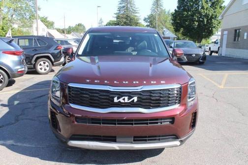 2022 Kia Telluride LX