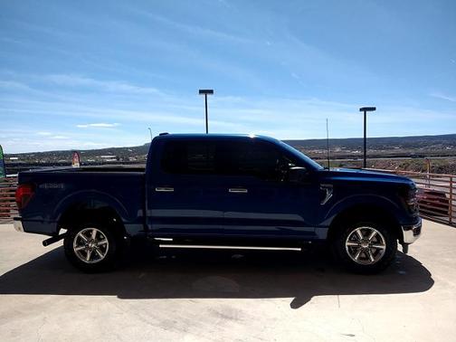 ATLAS BLUE METALLIC 2024 Ford F-150 XLT