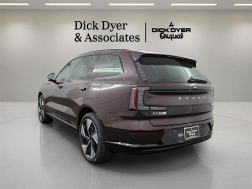 2025 Volvo EX90 Twin Motor Performance Ultra