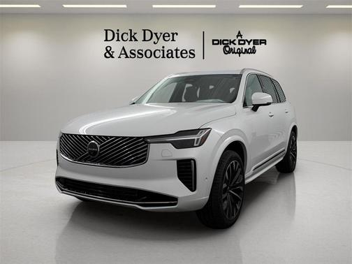 2026 Volvo XC90 B5 Plus 7-Seater