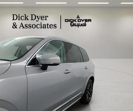 2026 Volvo XC90 B6 Ultra 7-Seater