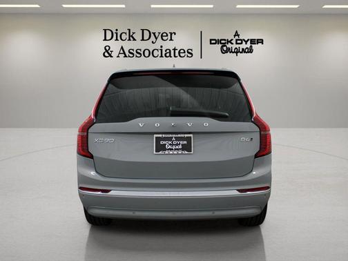 2026 Volvo XC90 B6 Ultra 7-Seater