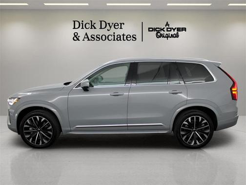 2026 Volvo XC90 B6 Ultra 7-Seater