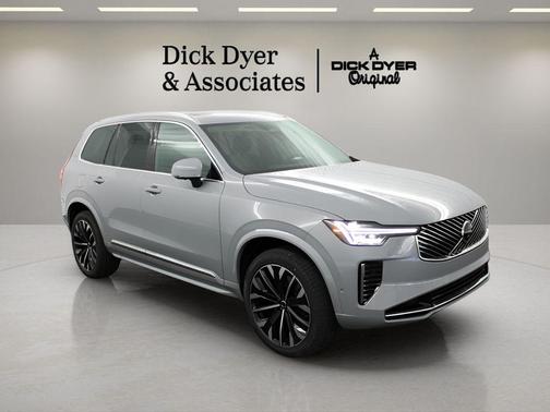 2025 Volvo XC90 Plug-In Hybrid T8 Plus 7-Seater