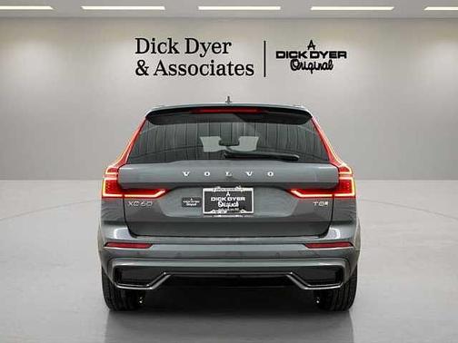 Forest Lake 2026 Volvo XC60 Ultra