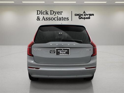 2026 Volvo XC90 B6 Ultra 7-Seater