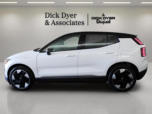 2026 Volvo EX30 Twin Motor Ultra