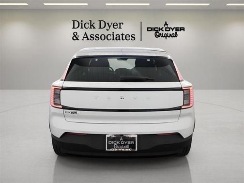 2026 Volvo EX30 Twin Motor Ultra