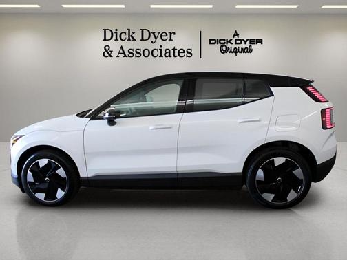 2026 Volvo EX30 Twin Motor Ultra