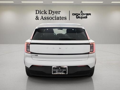 2026 Volvo EX30 Twin Motor Ultra