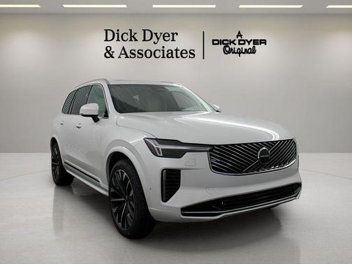 2026 Volvo XC90 B6 Ultra 7-Seater