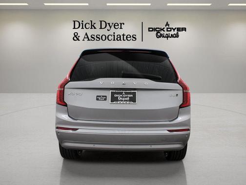 Silver 2026 Volvo XC90 B6 Plus 7-Seater