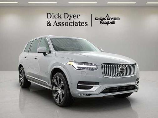 Vapour Grey 2024 Volvo XC90 B6 Ultimate Bright 7-Seater