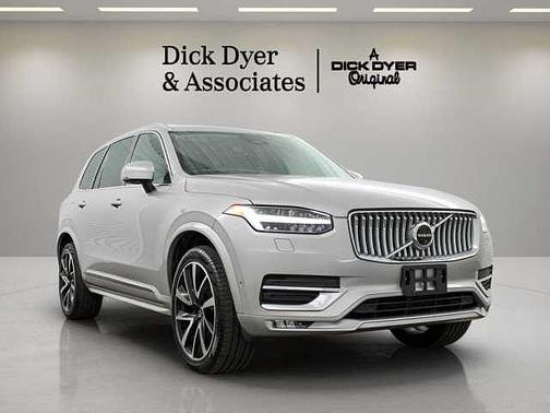 Silver Dawn 2024 Volvo XC90 Plus