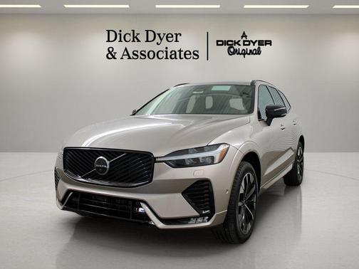 Bright 2026 Volvo XC60 B5 Plus