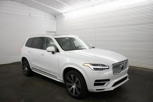 2025 Volvo XC90 Plug-In Hybrid T8 Plus 7-Seater