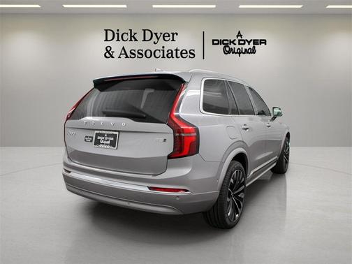 2026 Volvo XC90 B5 Plus 7-Seater