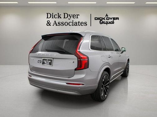 2026 Volvo XC90 B5 Plus 7-Seater