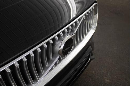 2025 Volvo XC90 Plug-In Hybrid T8 Plus 7-Seater