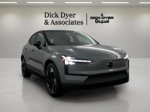 2026 Volvo EX30 Twin Motor Plus