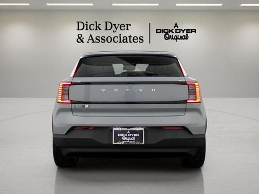 2026 Volvo EX30 Twin Motor Plus
