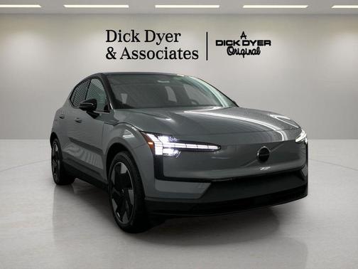 2026 Volvo EX30 Twin Motor Plus