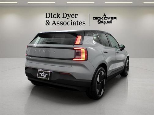 2026 Volvo EX30 Twin Motor Plus