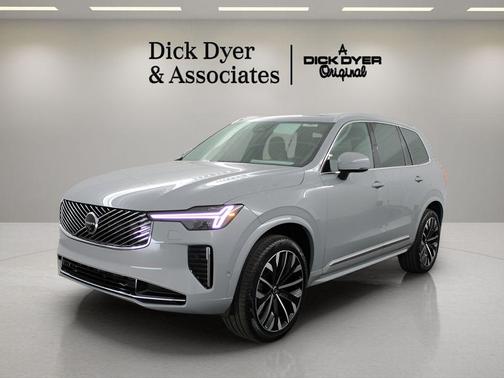 2026 Volvo XC90 B6 Plus 7-Seater