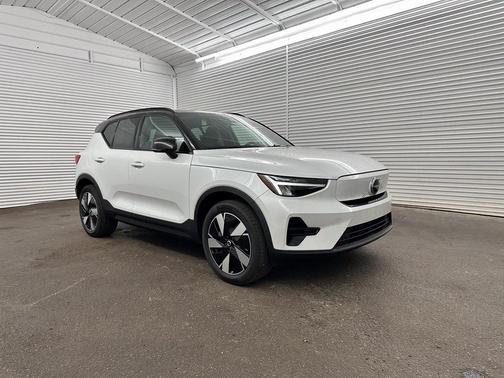 2024 Volvo XC40 Recharge Pure Electric Core