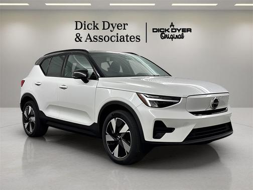 2024 Volvo XC40 Recharge Pure Electric Core