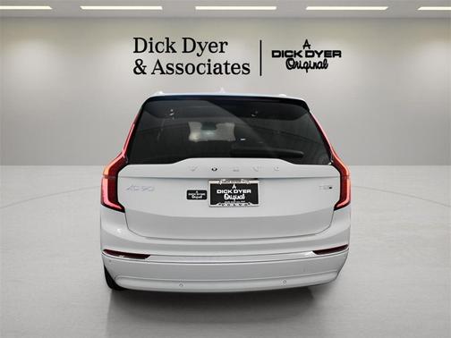 2026 Volvo XC90 Plug-In Hybrid T8 Plus 7-Seater