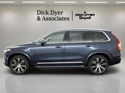 2025 Volvo XC90 Plug-In Hybrid T8 Plus 6-Seater