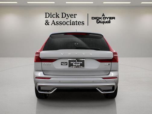 Silver 2026 Volvo XC60 B5 Plus Dark Theme