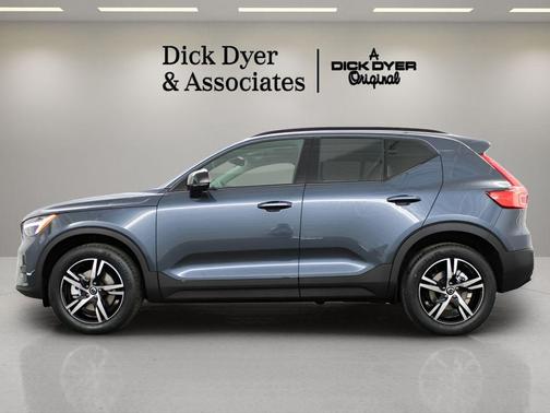 Denim Blue 2026 Volvo XC40 B5 Core