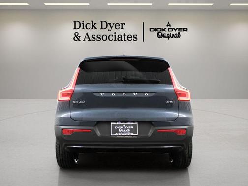 Denim Blue 2026 Volvo XC40 B5 Core