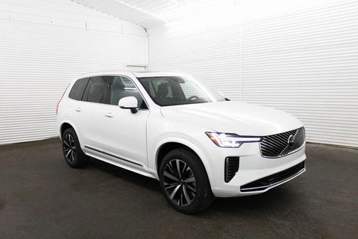 2025 Volvo XC90 Plug-In Hybrid T8 Core 7-Seater