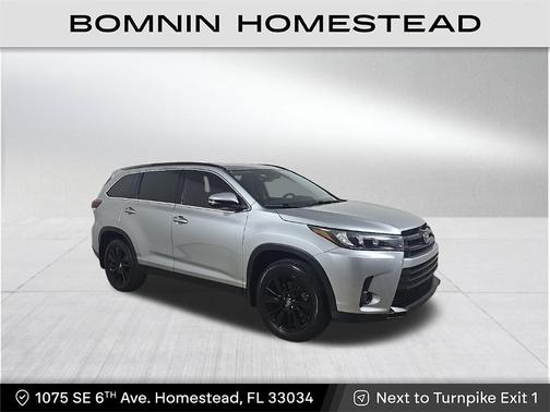 2019 Toyota Highlander SE