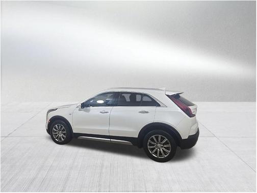 2022 Cadillac XT4 Premium Luxury