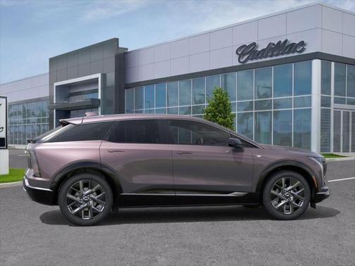 2025 Cadillac OPTIQ Luxury 1 AWD