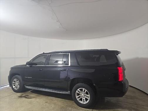 2016 Chevrolet Suburban LS