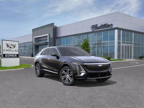 Stellar Black Metallic 2026 Cadillac LYRIQ Luxury