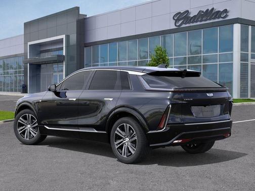 Stellar Black Metallic 2026 Cadillac LYRIQ Luxury