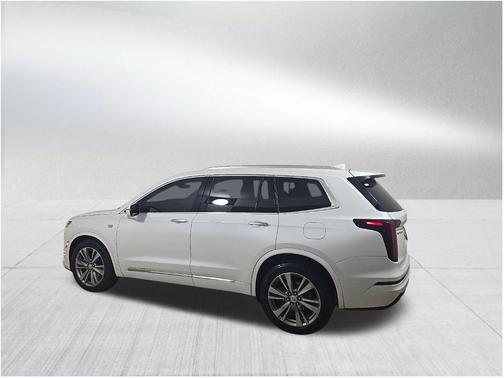 2023 Cadillac XT6 Premium Luxury FWD
