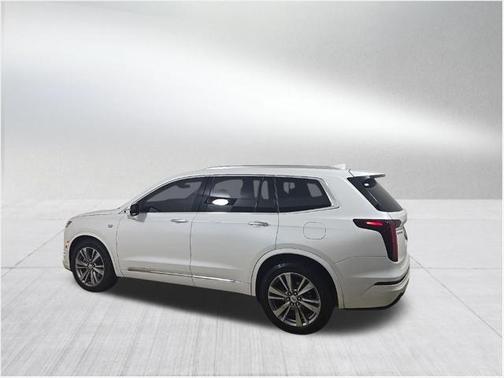 2023 Cadillac XT6 Premium Luxury FWD