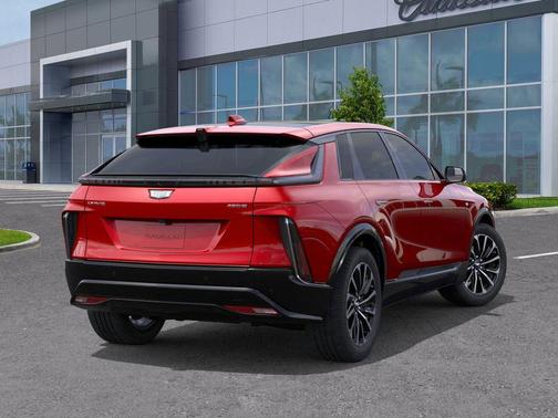2025 Cadillac LYRIQ Sport