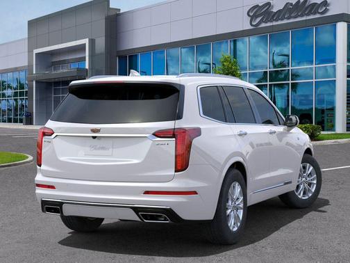 2025 Cadillac XT6 Luxury FWD